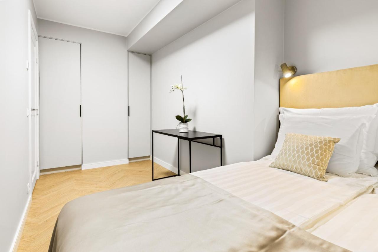 Bob W Ambassador Apartment Талин Екстериор снимка