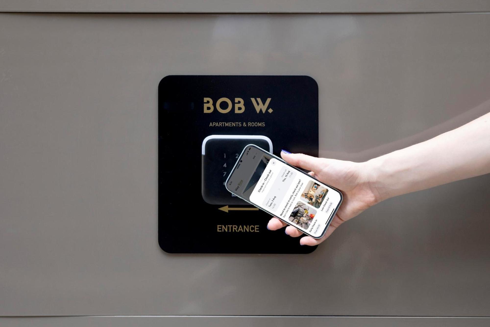 Bob W Ambassador Apartment Талин Екстериор снимка